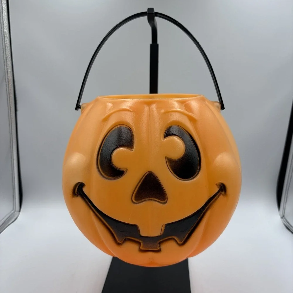 Vintage 1997 Halloween Trick Treat Jack-O-Lantern Pumpkin Bucket Pail  Blow Mold